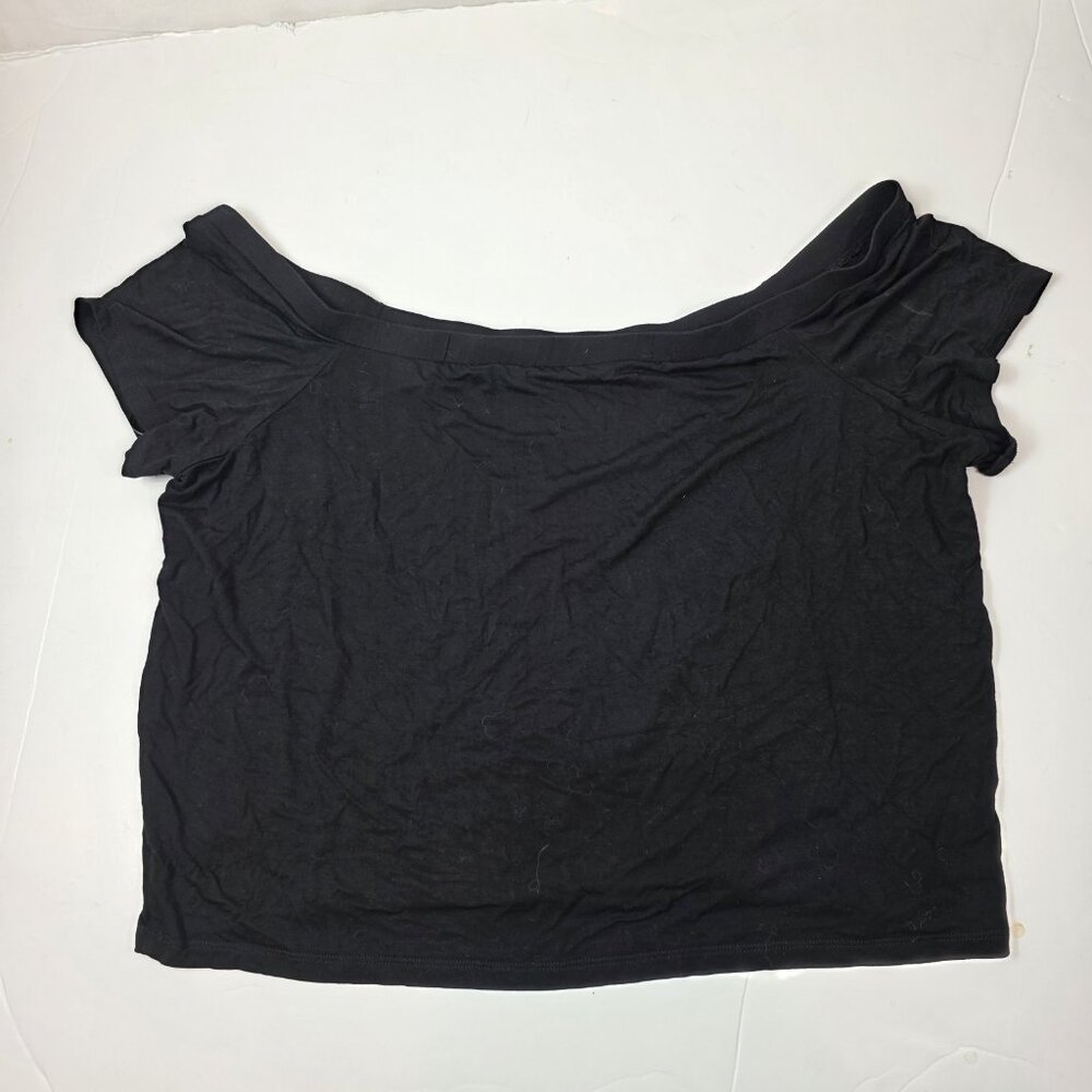 torrid women's shirt Super Soft Off-Shoulder Crop Tee black 3